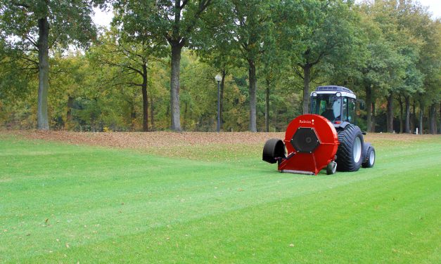 Van der Haeghe introduceert bladblazers van Redexim