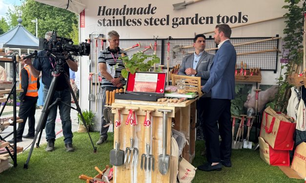 Sneeboer & Zn wint Sustainable Garden Product of the Year Award