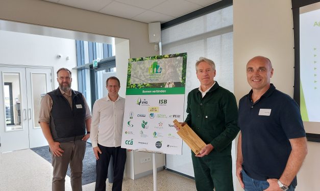 TU Delft sluit zich aan bij Nationaal Platform Bomen